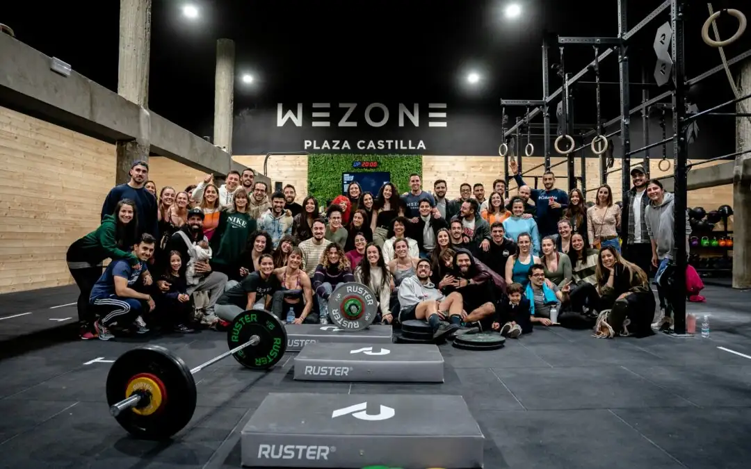 wezone foto de grupo de todos los crossfitters